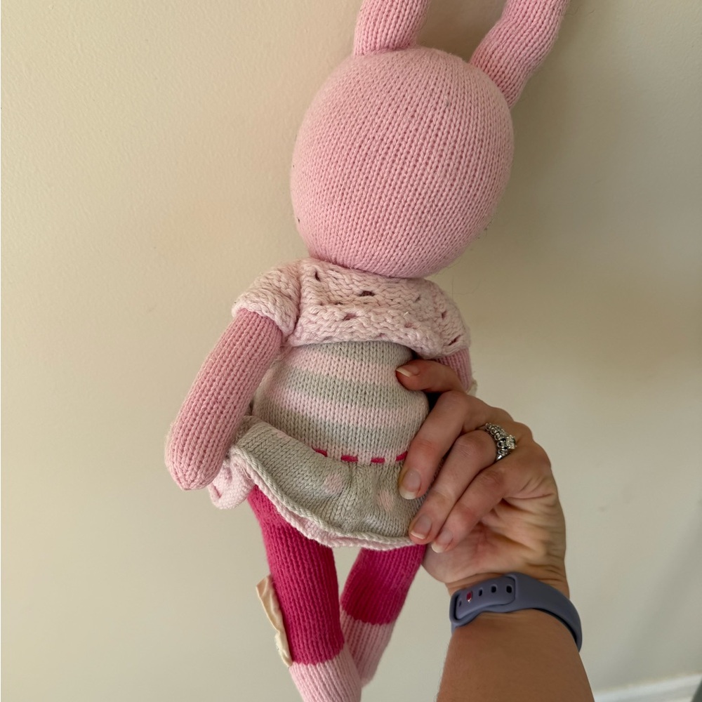 Cuddle + kind Chloe bunny - Picture 3 of 3